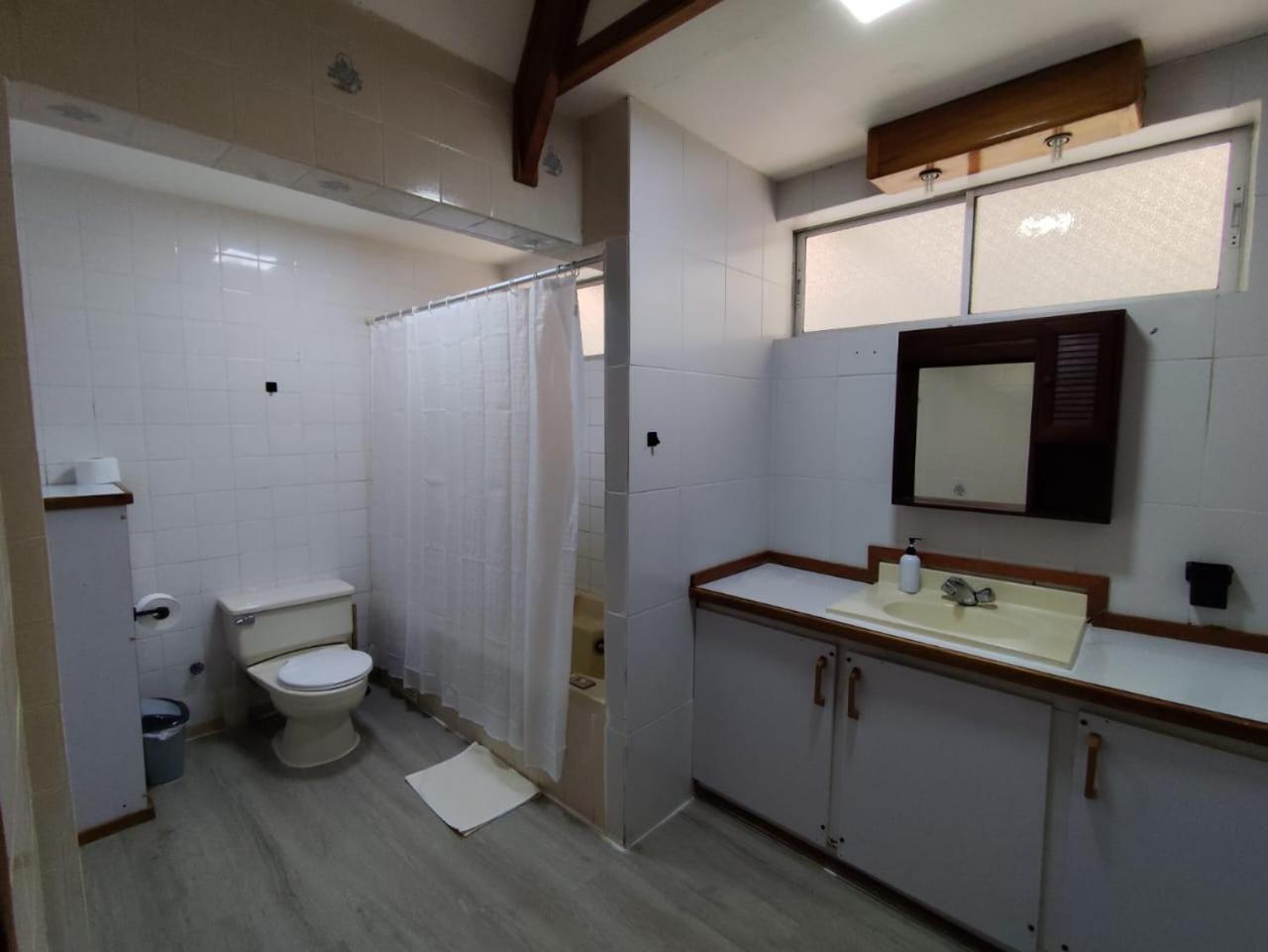 Hotel Hotu Matua By Ei อังกาโรอา ภายนอก รูปภาพ